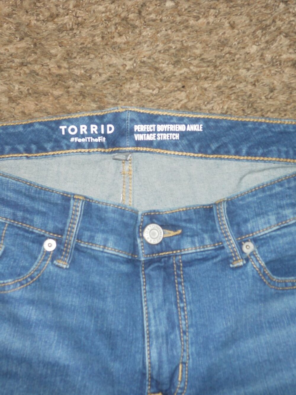 TORRID BOYFRIEND ANKLE JEANS